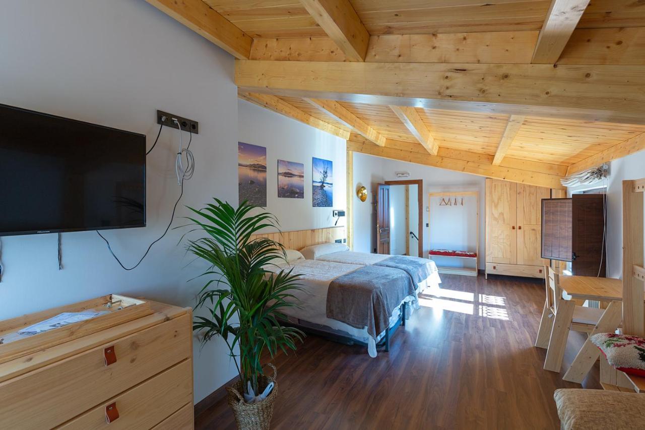 La Rosaleda Leon - Casa Rural - Hospital de Órbigo Exteriör bild