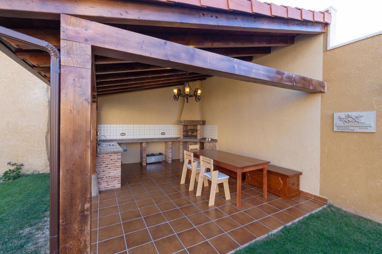 La Rosaleda Leon - Casa Rural - Hospital de Órbigo Exteriör bild